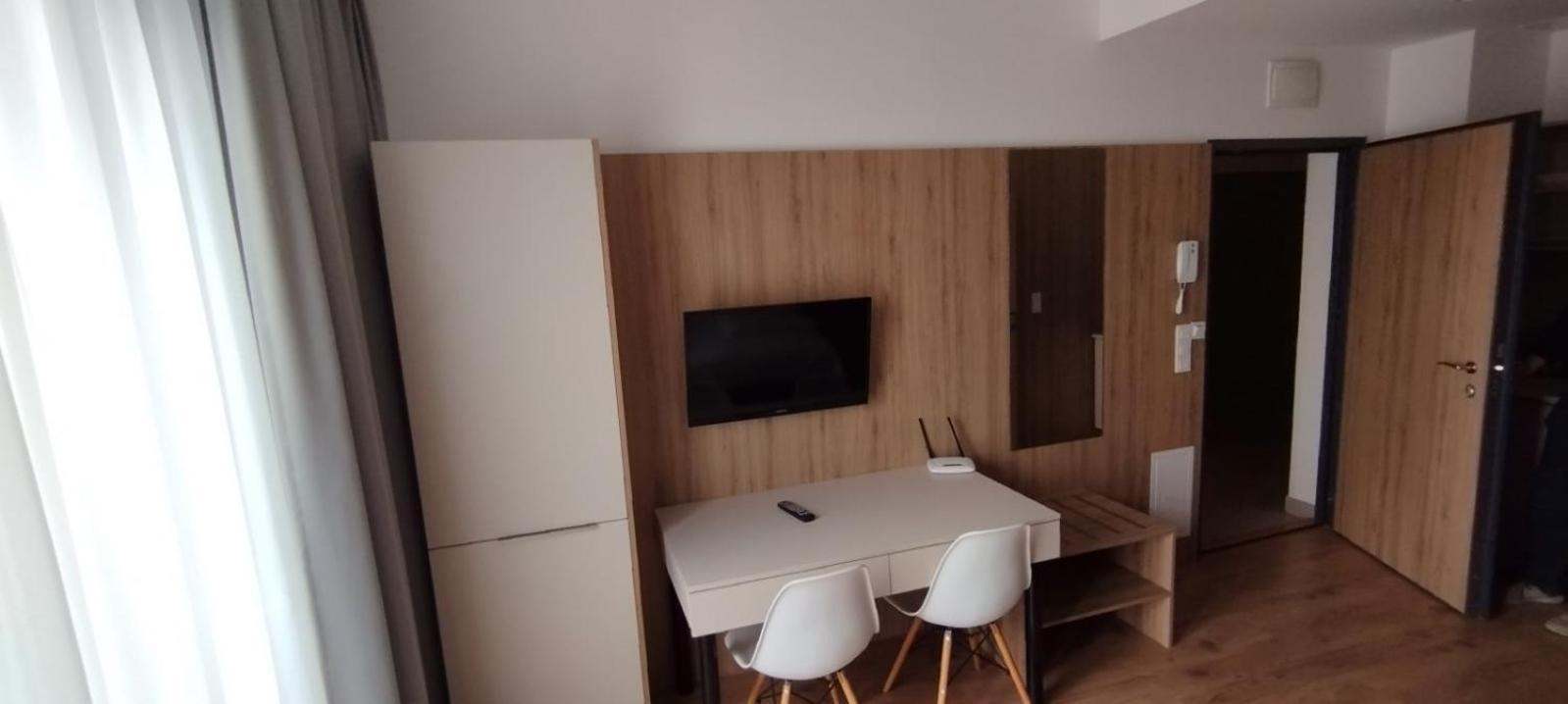 Good Wolska Residence 바르샤바 외부 사진